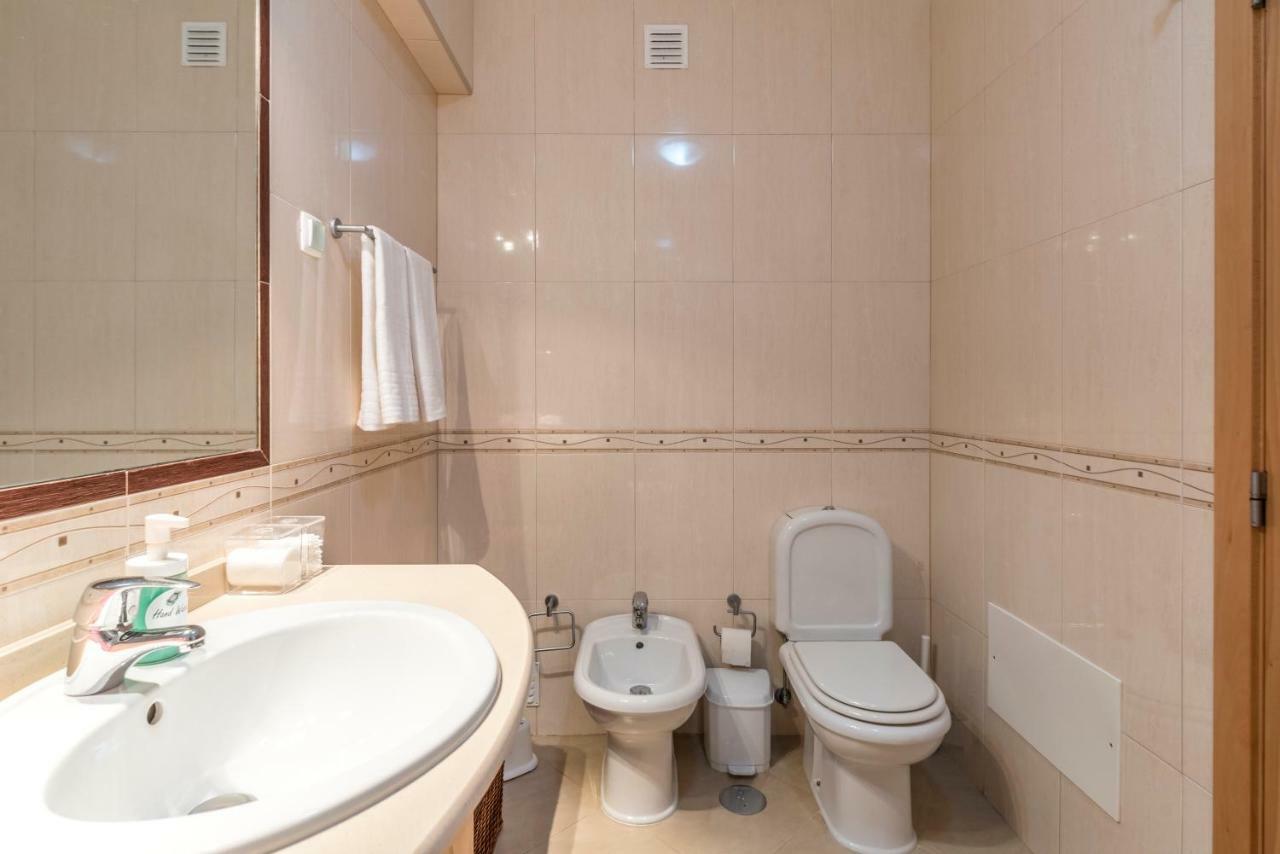 Apartamento perto praia, com Piscina Alvor Esterno foto