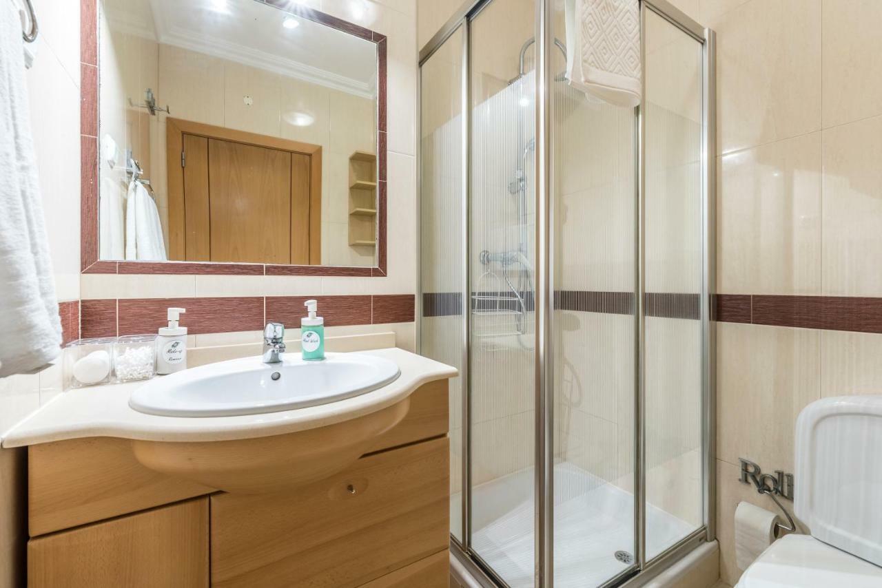 Apartamento perto praia, com Piscina Alvor Esterno foto